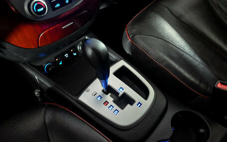 Hyundai Santa Fe III рестайлинг, 2006 год, 1 030 000 рублей, 14 фотография