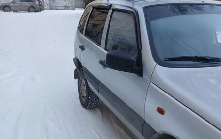 Chevrolet Niva I рестайлинг, 2005 год, 350 000 рублей, 3 фотография