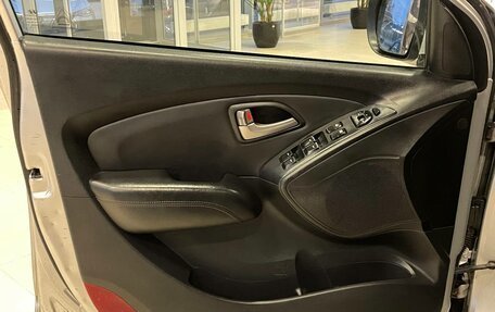 Hyundai ix35 I рестайлинг, 2010 год, 829 000 рублей, 8 фотография