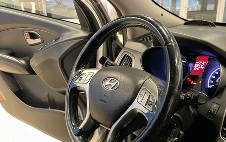 Hyundai ix35 I рестайлинг, 2010 год, 829 000 рублей, 10 фотография