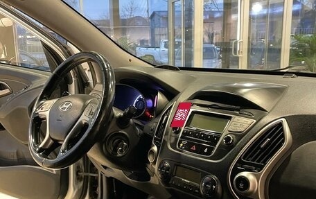 Hyundai ix35 I рестайлинг, 2010 год, 829 000 рублей, 9 фотография