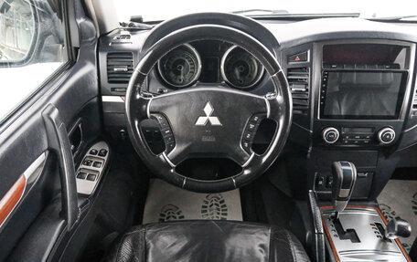 Mitsubishi Pajero IV, 2006 год, 1 549 000 рублей, 14 фотография