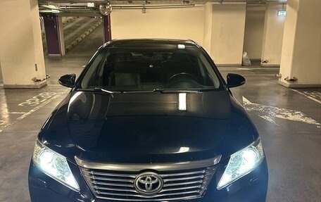 Toyota Camry, 2013 год, 1 900 000 рублей, 2 фотография