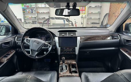 Toyota Camry, 2016 год, 2 100 000 рублей, 4 фотография