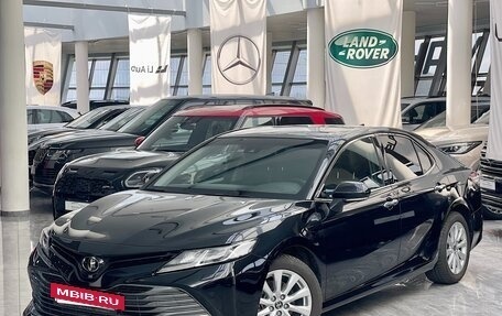 Toyota Camry, 2020 год, 2 800 000 рублей, 10 фотография