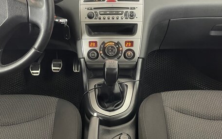 Peugeot 408 I рестайлинг, 2013 год, 455 000 рублей, 13 фотография