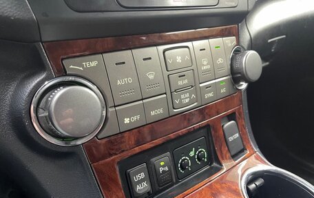 Toyota Highlander III, 2012 год, 2 050 000 рублей, 13 фотография