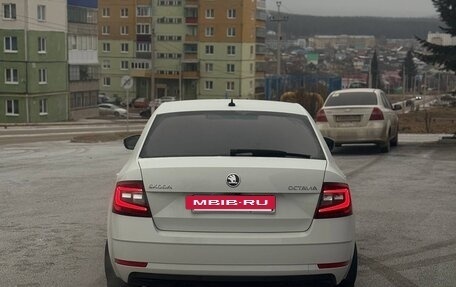 Skoda Octavia, 2018 год, 1 920 000 рублей, 5 фотография