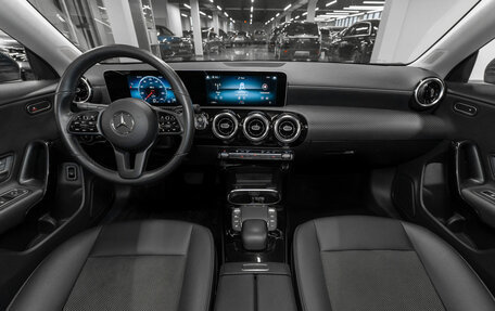 Mercedes-Benz CLA, 2020 год, 2 940 000 рублей, 8 фотография