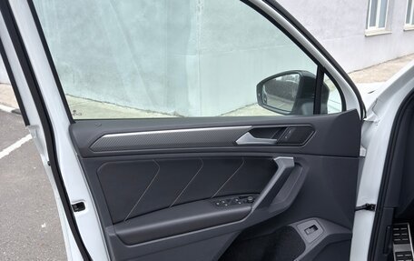 Volkswagen Tiguan II, 2021 год, 3 800 000 рублей, 12 фотография