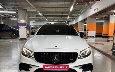 Mercedes-Benz E-Класс AMG, 2018 год, 6 899 000 рублей, 3 фотография