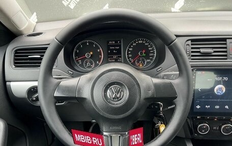 Volkswagen Jetta VI, 2012 год, 780 000 рублей, 14 фотография
