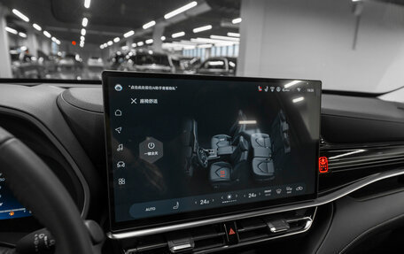 Toyota Highlander, 2025 год, 6 350 000 рублей, 21 фотография