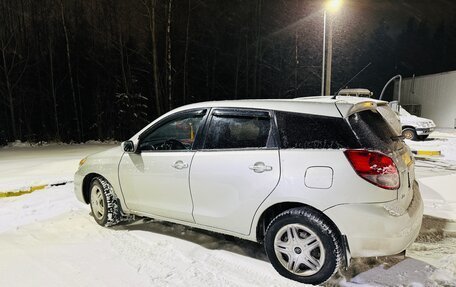 Toyota Matrix, 2002 год, 450 000 рублей, 4 фотография