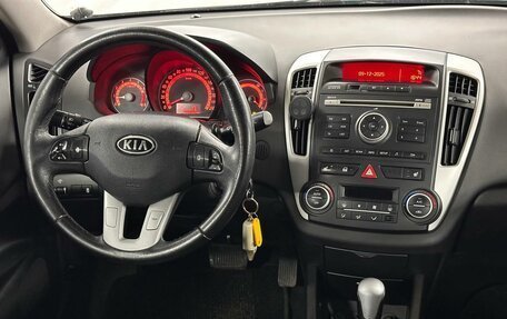 KIA cee'd I рестайлинг, 2010 год, 699 000 рублей, 15 фотография