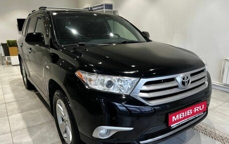 Toyota Highlander III, 2011 год, 1 750 000 рублей, 3 фотография