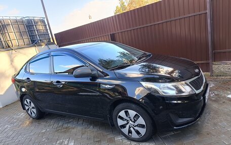 KIA Rio III рестайлинг, 2013 год, 1 250 000 рублей, 6 фотография