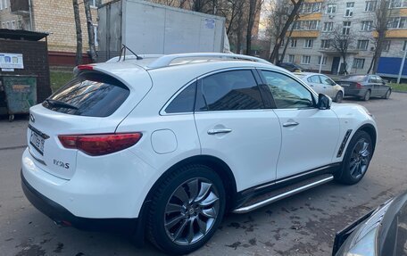 Infiniti FX II, 2010 год, 2 700 000 рублей, 2 фотография