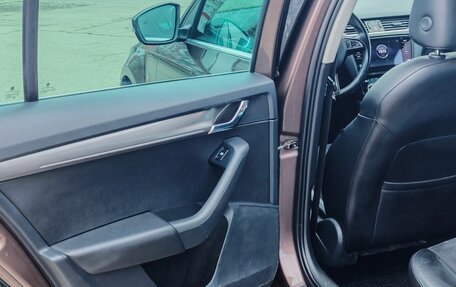 Skoda Octavia, 2017 год, 1 900 000 рублей, 9 фотография