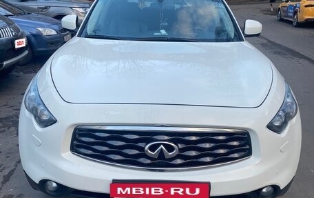 Infiniti FX II, 2010 год, 2 700 000 рублей, 4 фотография