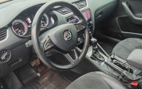 Skoda Octavia, 2017 год, 1 900 000 рублей, 16 фотография