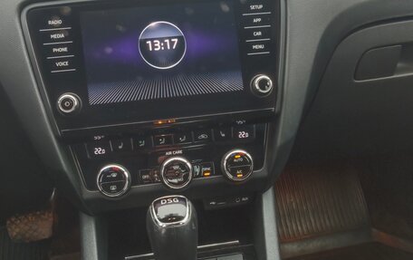 Skoda Octavia, 2017 год, 1 900 000 рублей, 18 фотография