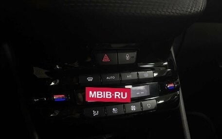 Peugeot 2008 II, 2014 год, 821 000 рублей, 16 фотография