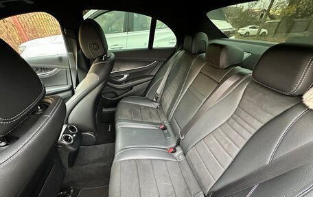 Mercedes-Benz E-Класс, 2018 год, 3 700 000 рублей, 4 фотография