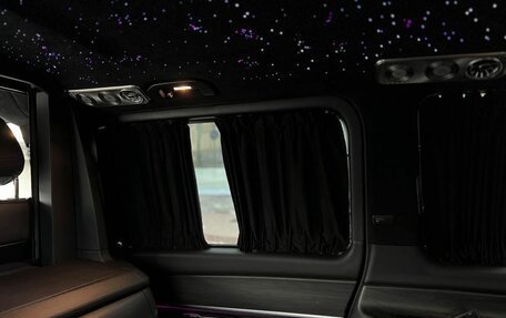 Mercedes-Benz V-Класс, 2024 год, 20 490 000 рублей, 10 фотография