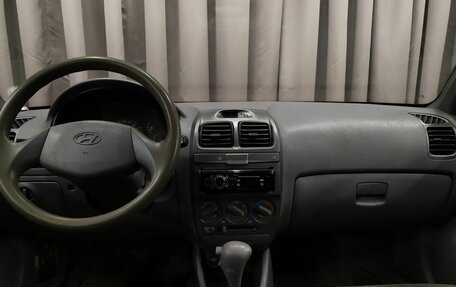 Hyundai Accent II, 2005 год, 389 888 рублей, 6 фотография