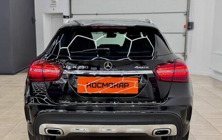 Mercedes-Benz GLA, 2018 год, 2 950 000 рублей, 9 фотография