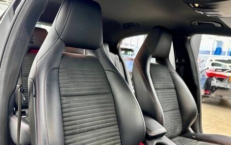 Mercedes-Benz GLA, 2018 год, 2 950 000 рублей, 25 фотография