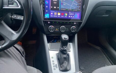 Skoda Octavia, 2014 год, 1 250 000 рублей, 19 фотография