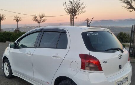 Toyota Vitz, 2005 год, 600 000 рублей, 4 фотография