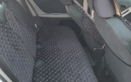 Toyota Vitz, 2005 год, 600 000 рублей, 9 фотография