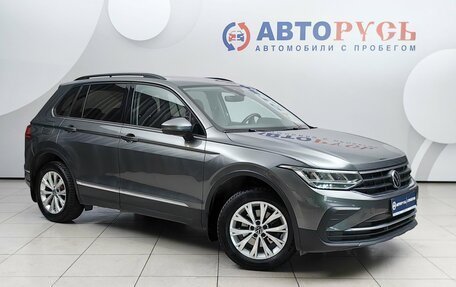 Volkswagen Tiguan II, 2021 год, 2 899 000 рублей, 1 фотография