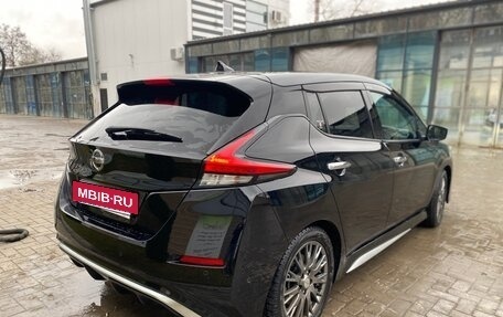 Nissan Leaf II, 2019 год, 1 750 000 рублей, 7 фотография