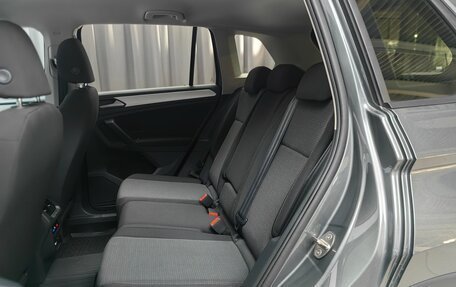 Volkswagen Tiguan II, 2021 год, 2 899 000 рублей, 7 фотография