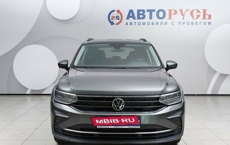 Volkswagen Tiguan II, 2021 год, 2 899 000 рублей, 3 фотография