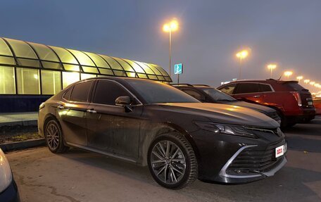 Toyota Camry, 2023 год, 3 800 000 рублей, 3 фотография