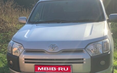 Toyota Succeed I рестайлинг, 2017 год, 1 150 000 рублей, 1 фотография