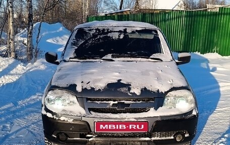 Chevrolet Niva I рестайлинг, 2019 год, 550 000 рублей, 1 фотография
