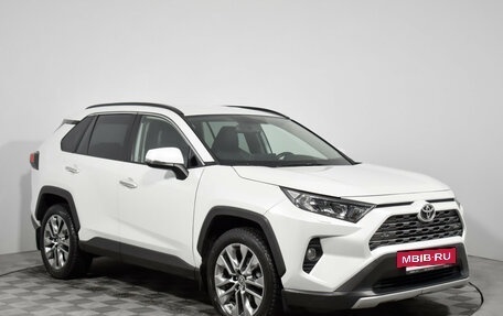Toyota RAV4, 2019 год, 3 200 000 рублей, 3 фотография