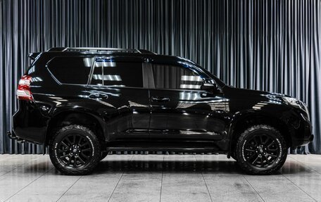 Toyota Land Cruiser Prado 150 рестайлинг 2, 2015 год, 3 699 000 рублей, 5 фотография