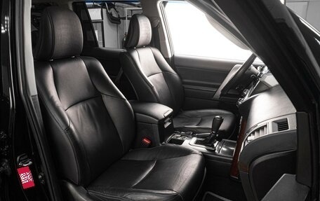 Toyota Land Cruiser Prado 150 рестайлинг 2, 2015 год, 3 699 000 рублей, 10 фотография