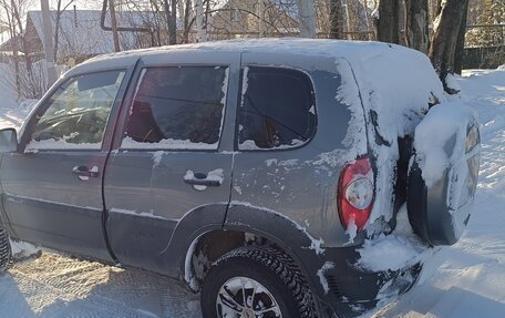 Chevrolet Niva I рестайлинг, 2019 год, 550 000 рублей, 4 фотография