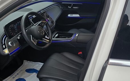 Mercedes-Benz E-Класс, 2024 год, 6 900 000 рублей, 18 фотография