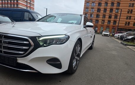 Mercedes-Benz E-Класс, 2024 год, 6 900 000 рублей, 5 фотография