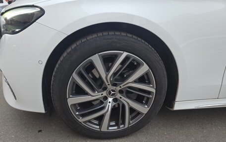 Mercedes-Benz E-Класс, 2024 год, 6 900 000 рублей, 21 фотография