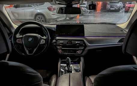 BMW 5 серия, 2022 год, 5 390 000 рублей, 11 фотография